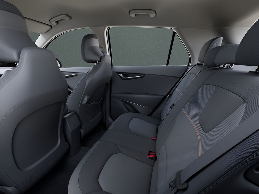 2024 Kia Niro LX photo 16