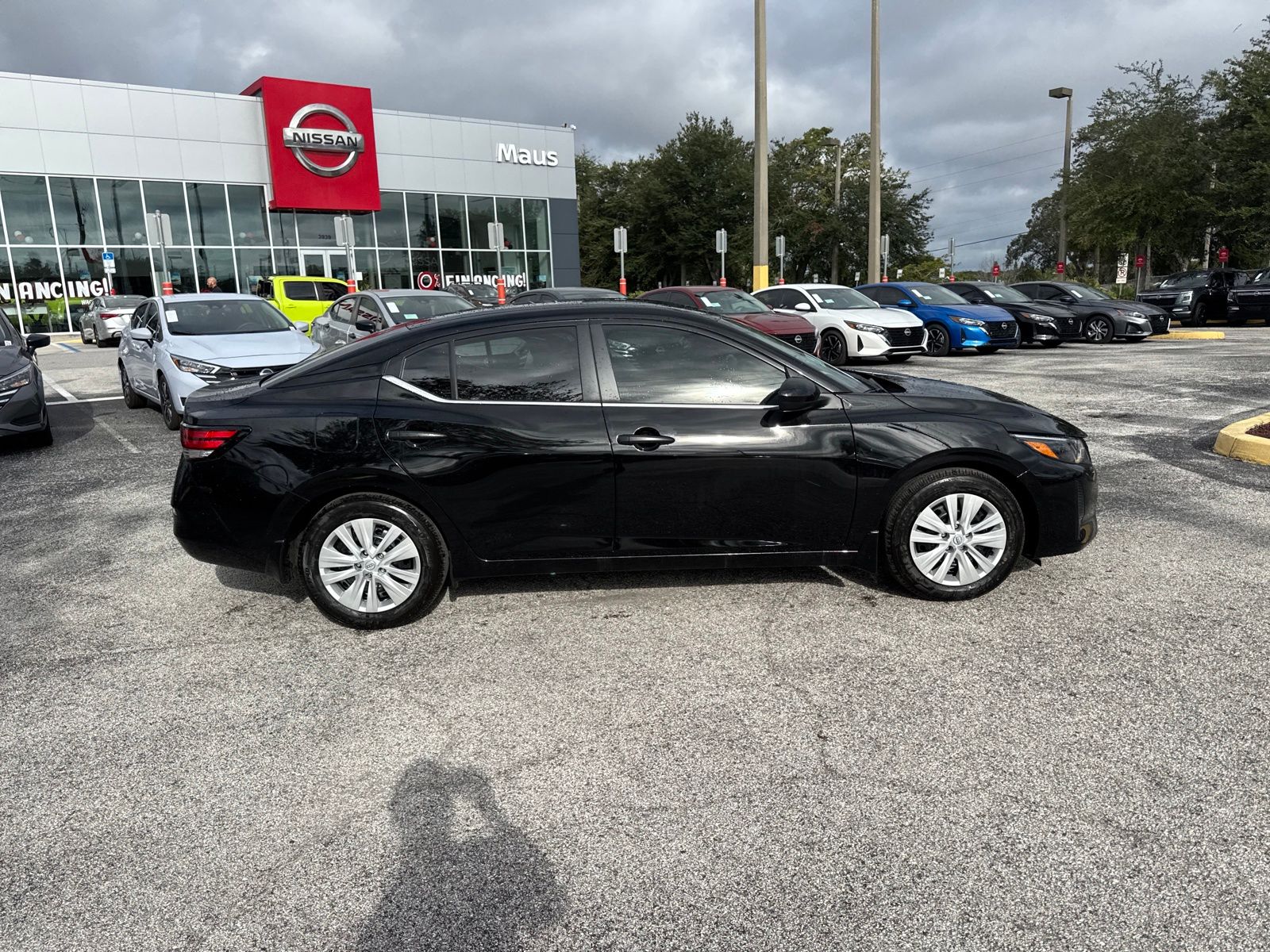 2025 Nissan Sentra S photo 4