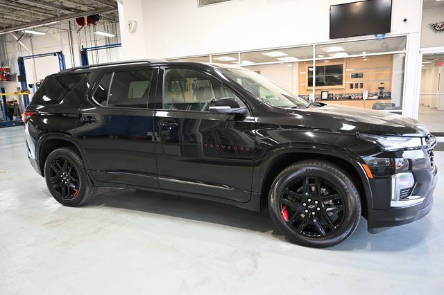 2023 Chevrolet Traverse Premier photo 4