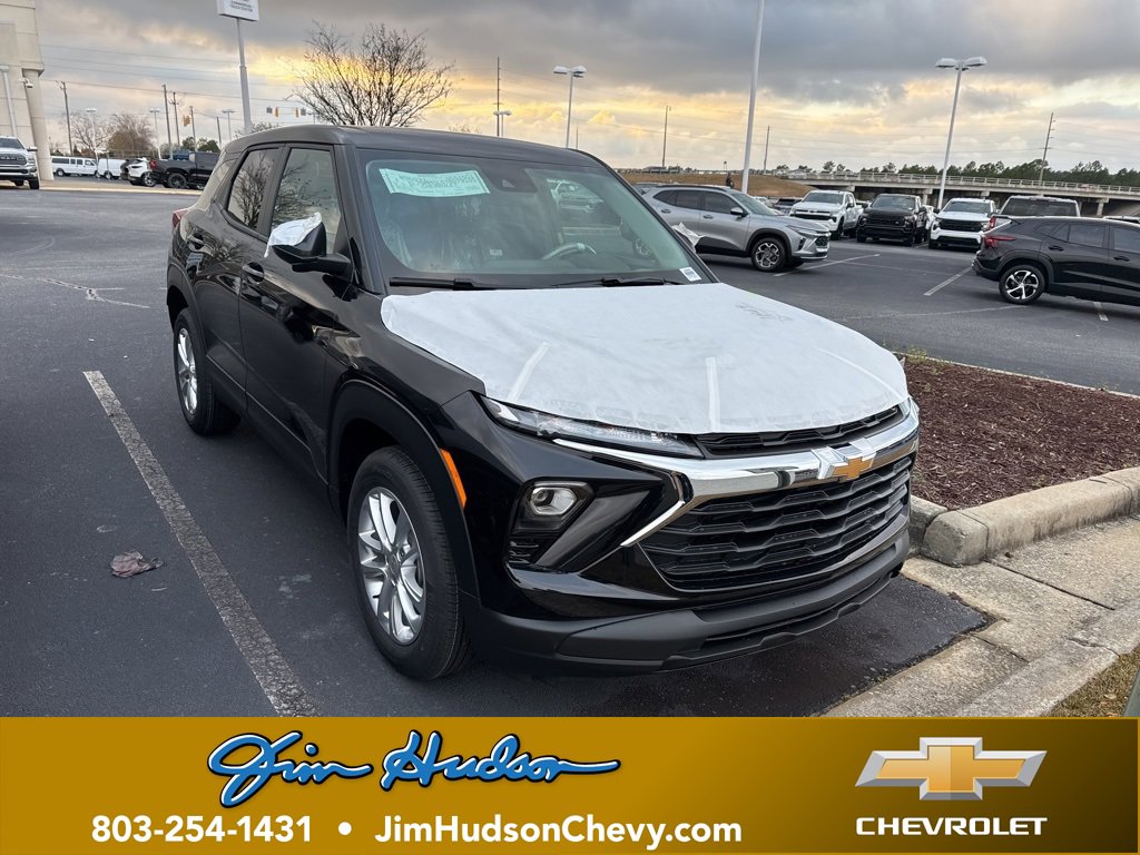 2026 Chevrolet Trailblazer LS's photo