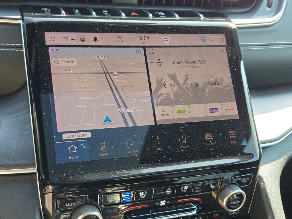 2021 Jeep Grand Cherokee Overland photo 28