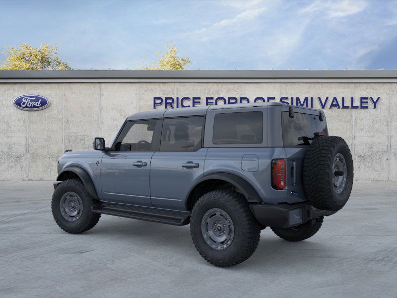 2025 Ford Bronco Outer Banks photo 4