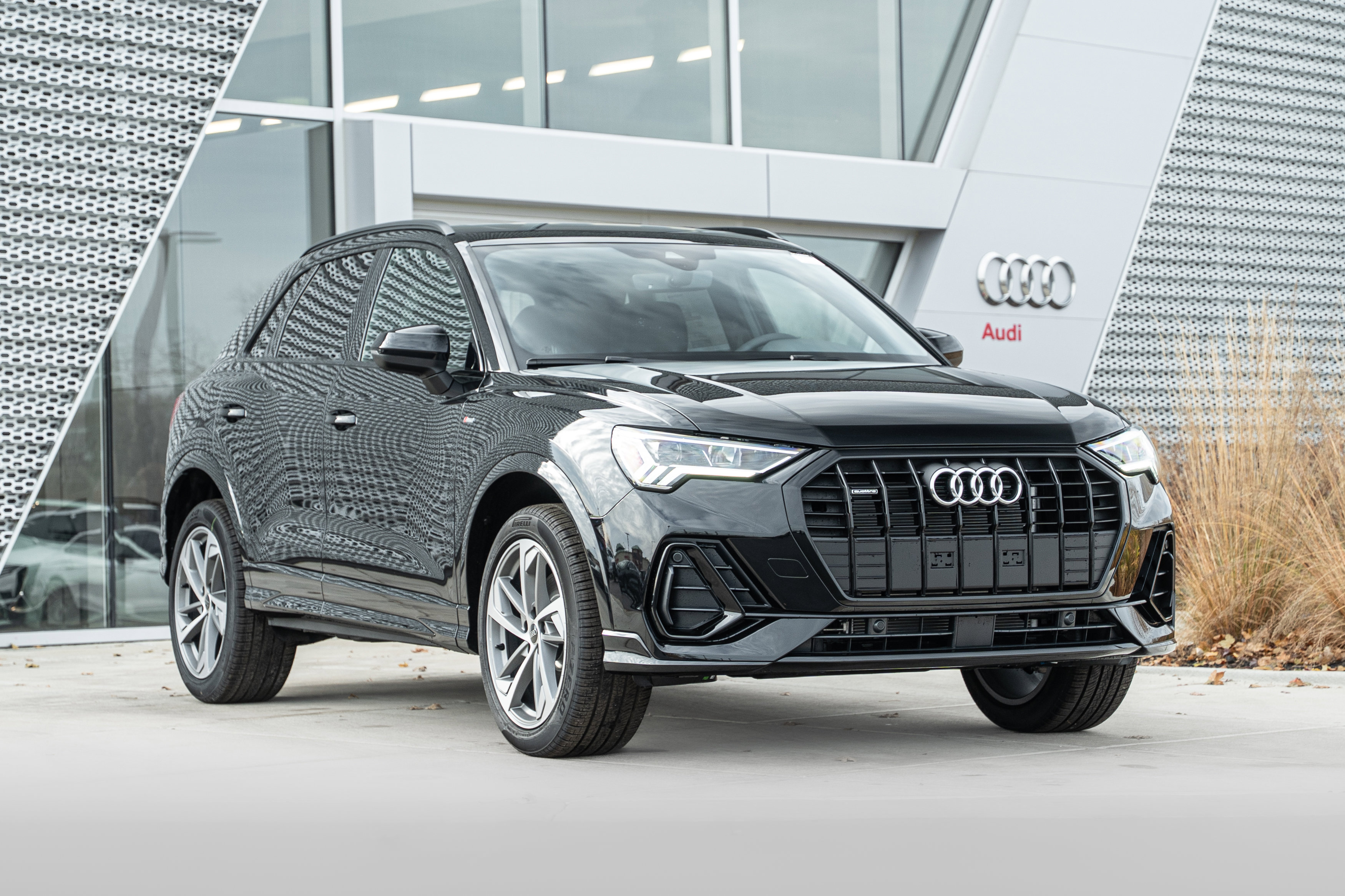 2025 Audi Q3 S Line Premium's photo