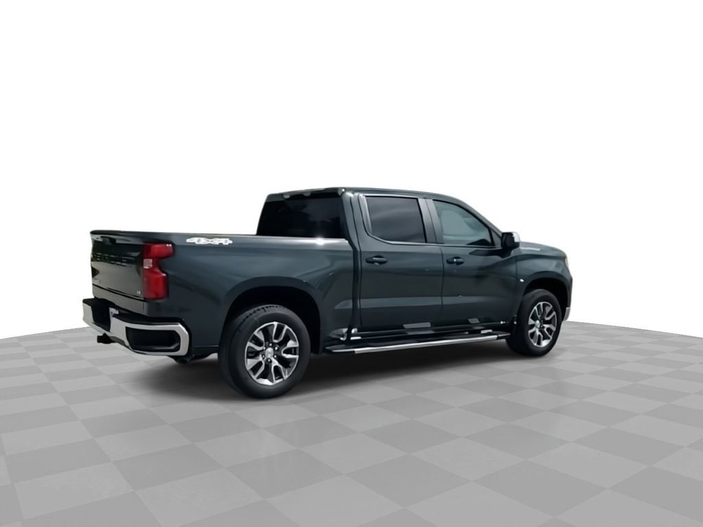 2025 Chevrolet Silverado 1500 LT photo 8
