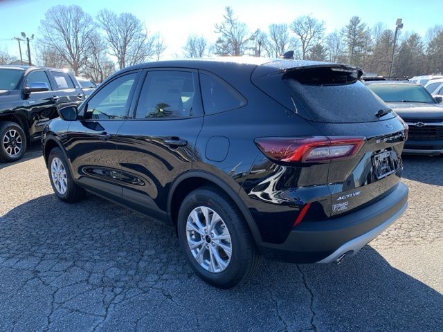 2025 Ford Escape Active photo 3