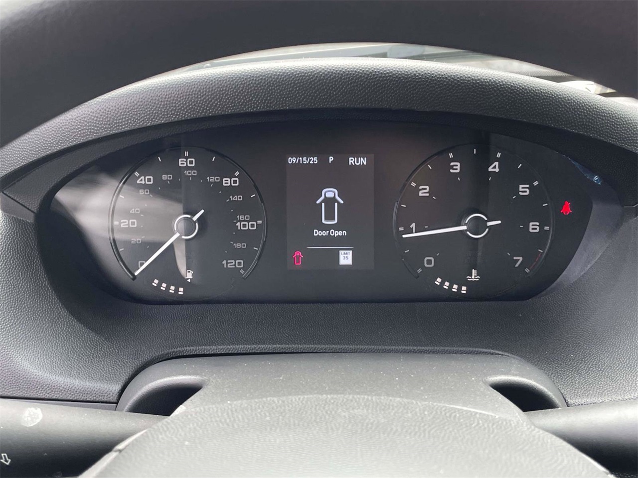 2024 Ram ProMaster 1500 photo 13