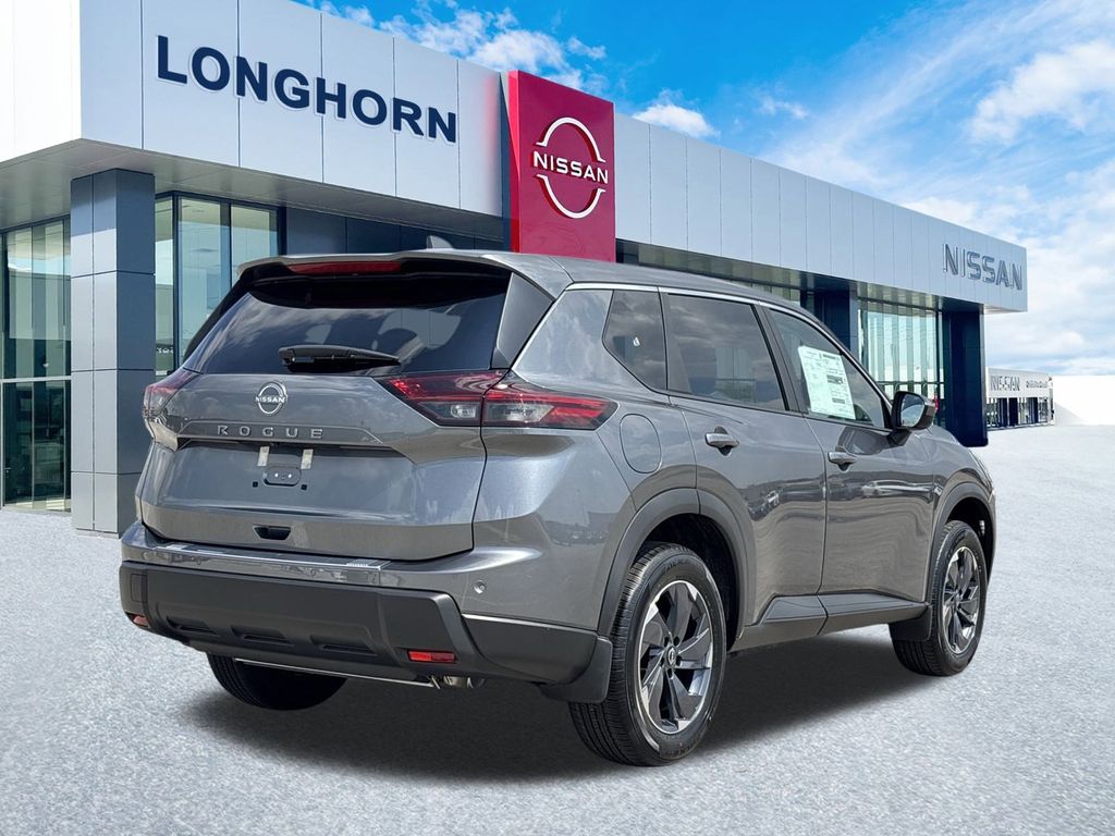 2026 Nissan Rogue SV photo 3