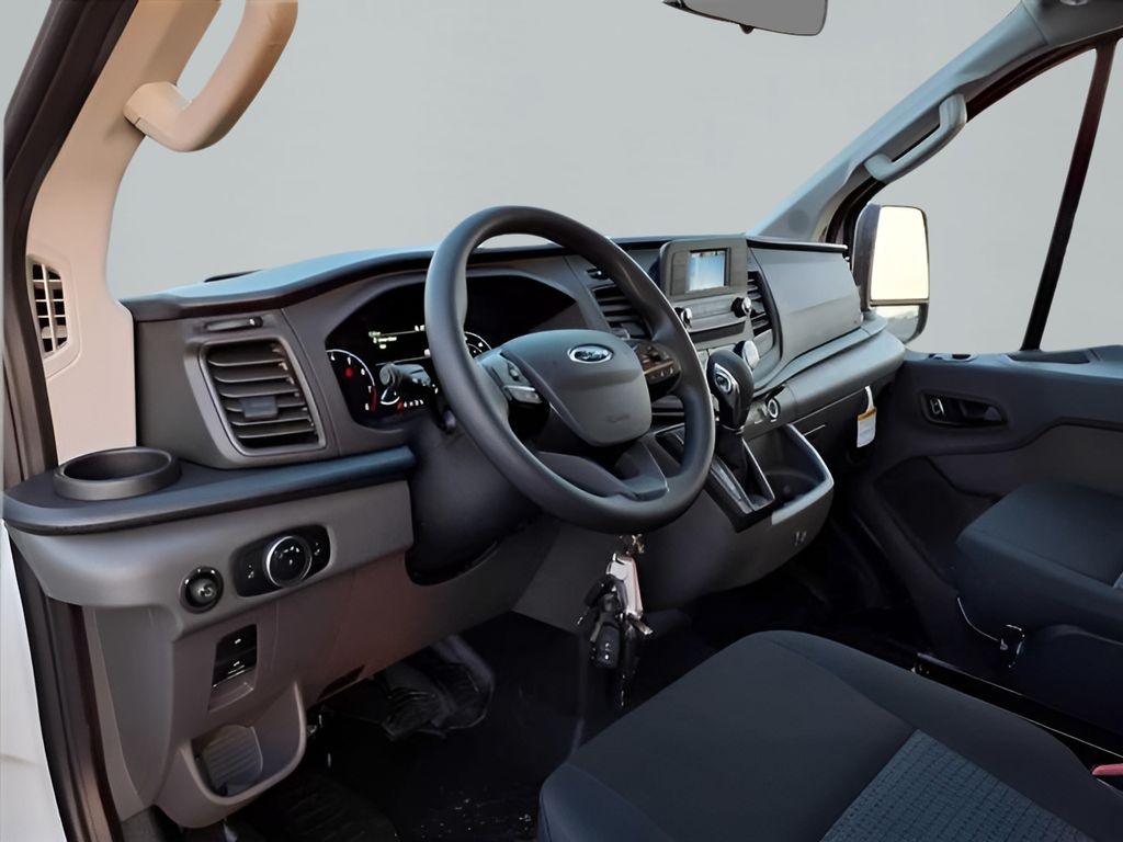2024 Ford Transit photo 13