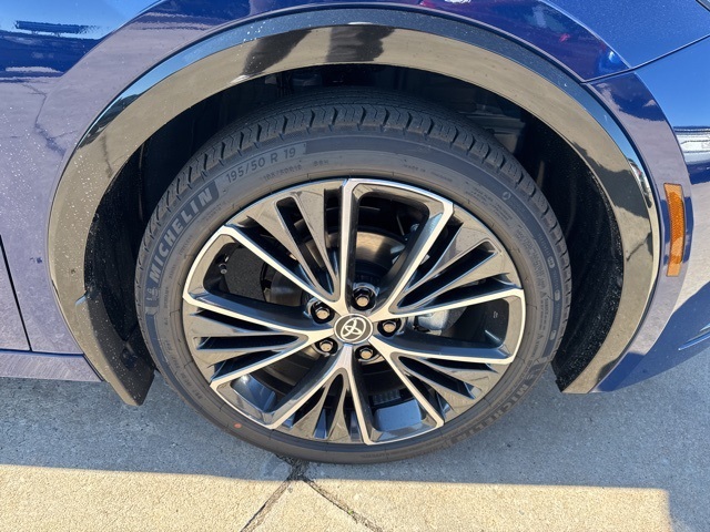2024 Toyota Prius XLE photo 10