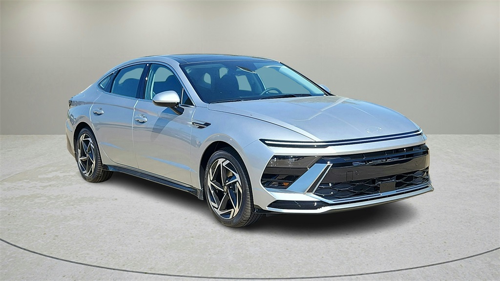 2026 Hyundai Sonata SEL's photo