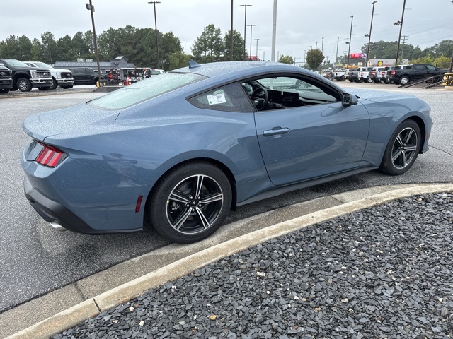 2025 Ford Mustang EcoBoost photo 13