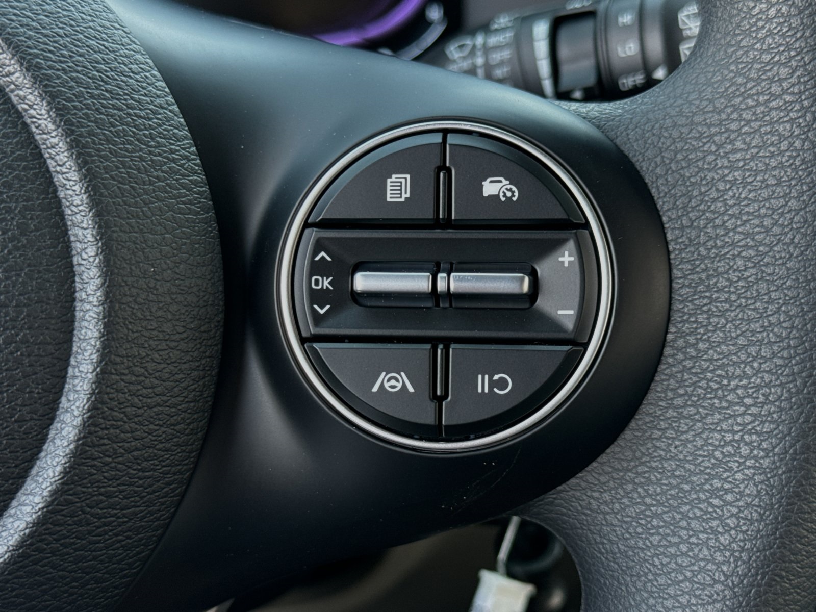 2025 Kia Soul LX photo 22