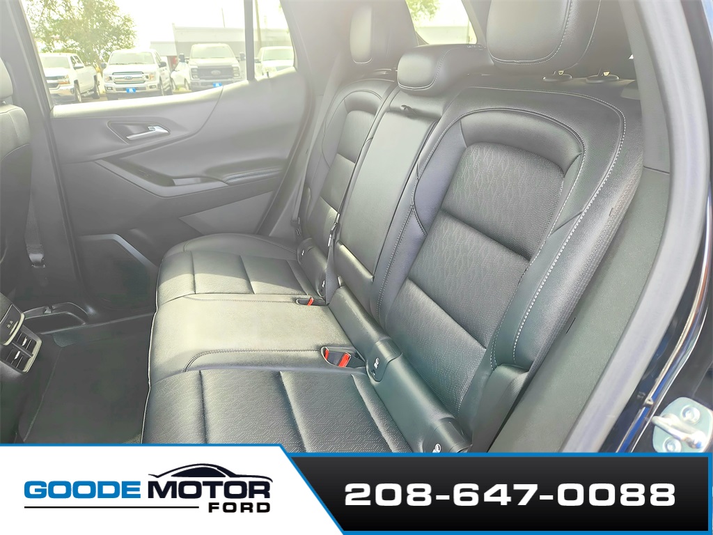 2025 Chevrolet Equinox LT photo 18