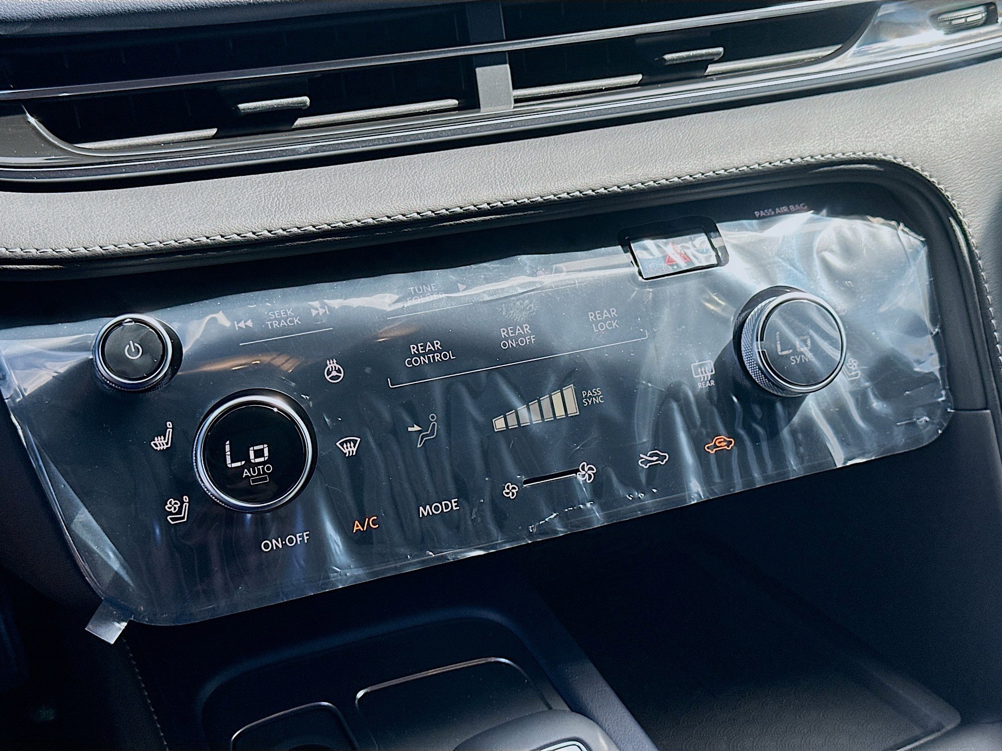 2026 Infiniti QX60 AWD photo 13