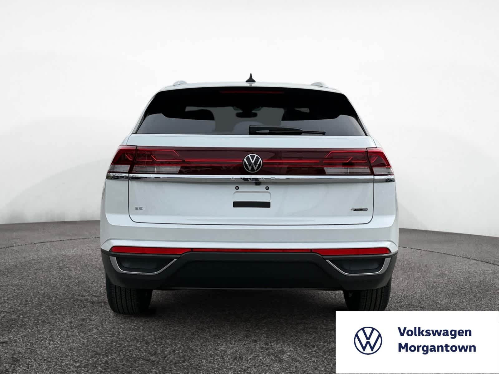 2026 Volkswagen Atlas Cross Sport SE photo 4