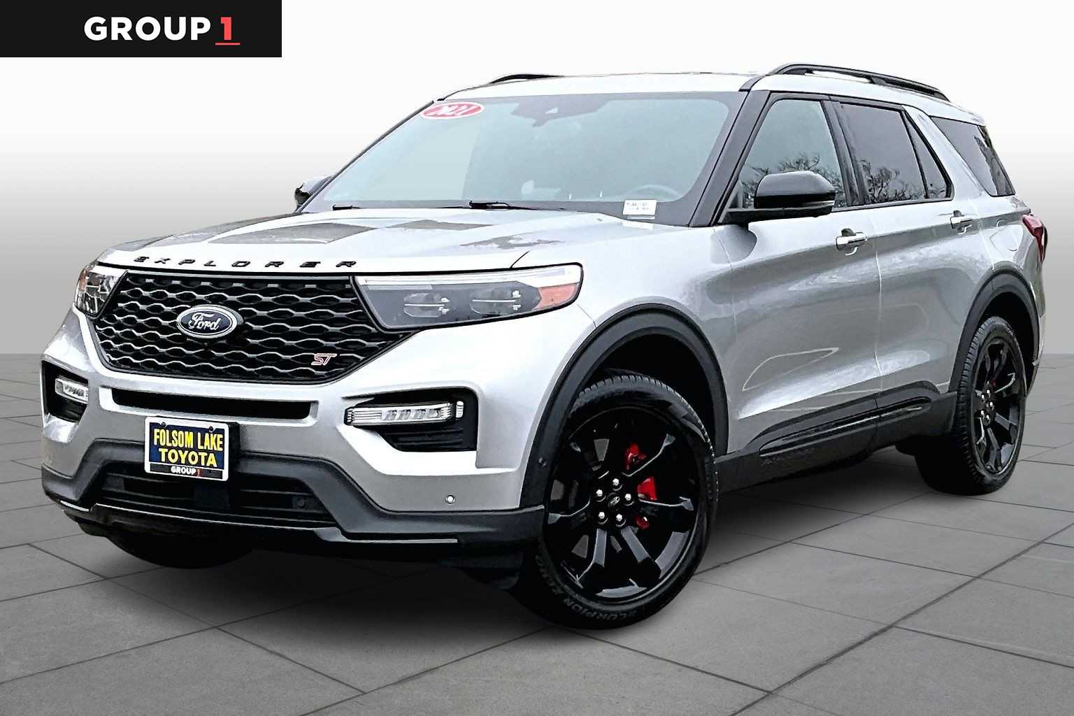 2021 Ford Explorer ST's photo