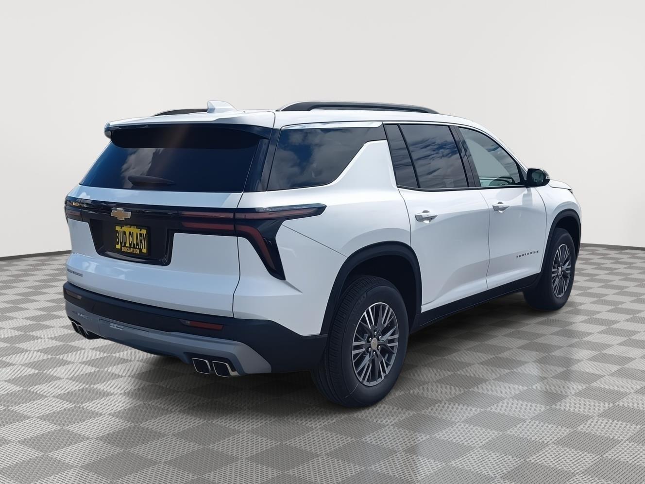 2026 Chevrolet Traverse photo 4