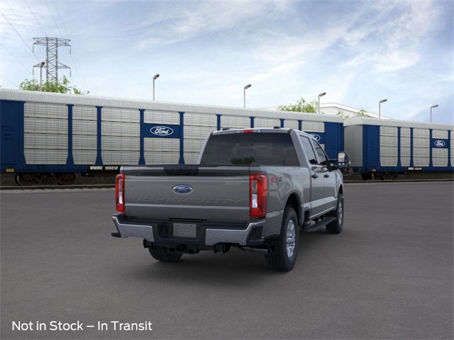 2025 Ford F-250 photo 8