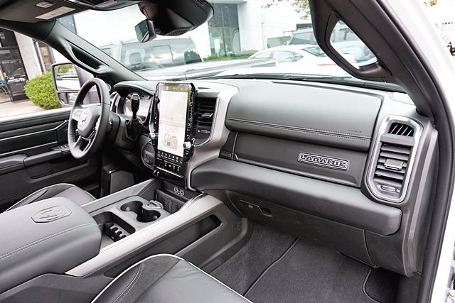 New 2026 Bright White Clear-Coat Exterior Paint RAM Laramie image 12