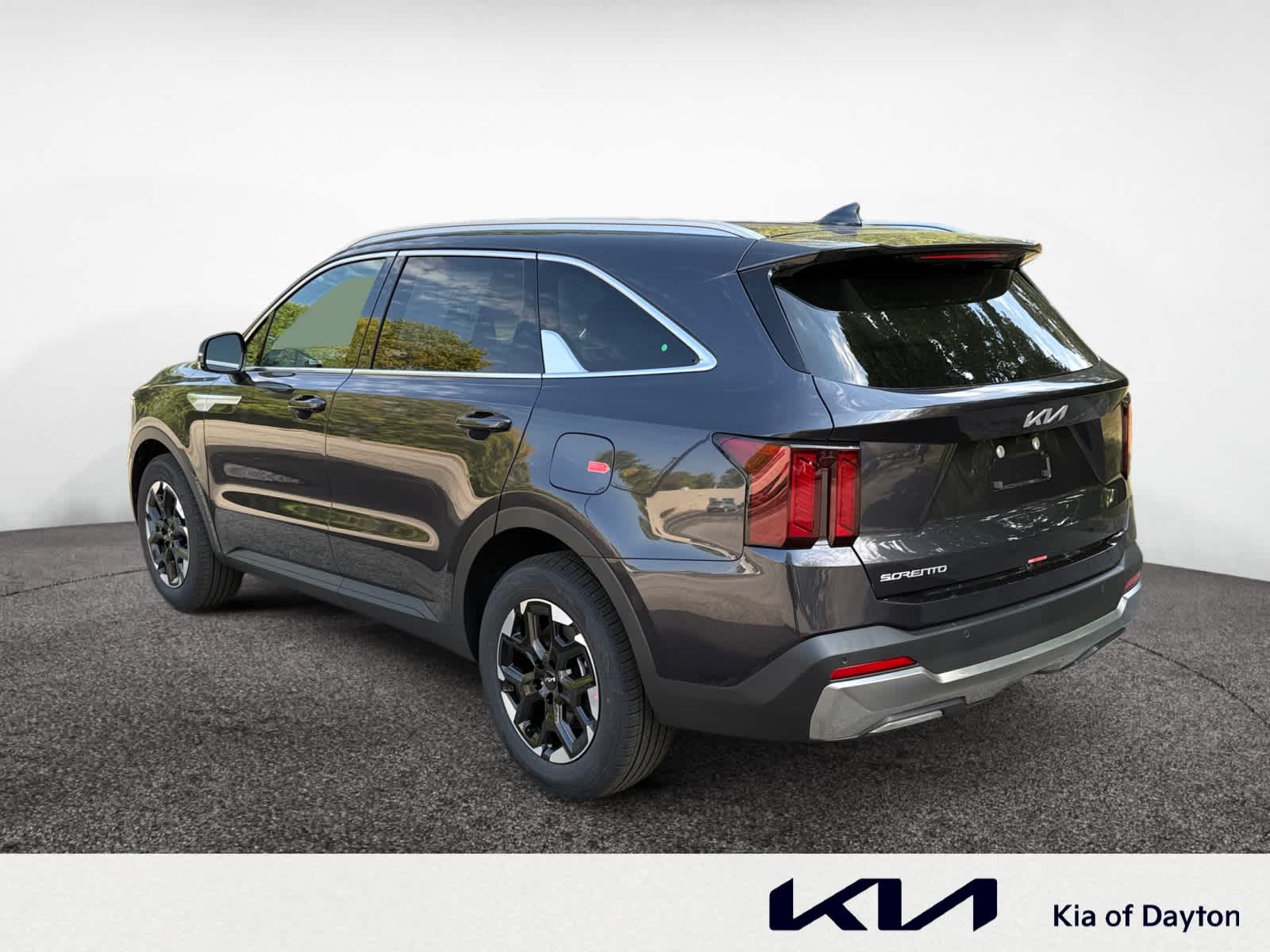 2026 Kia Sorento S photo 2