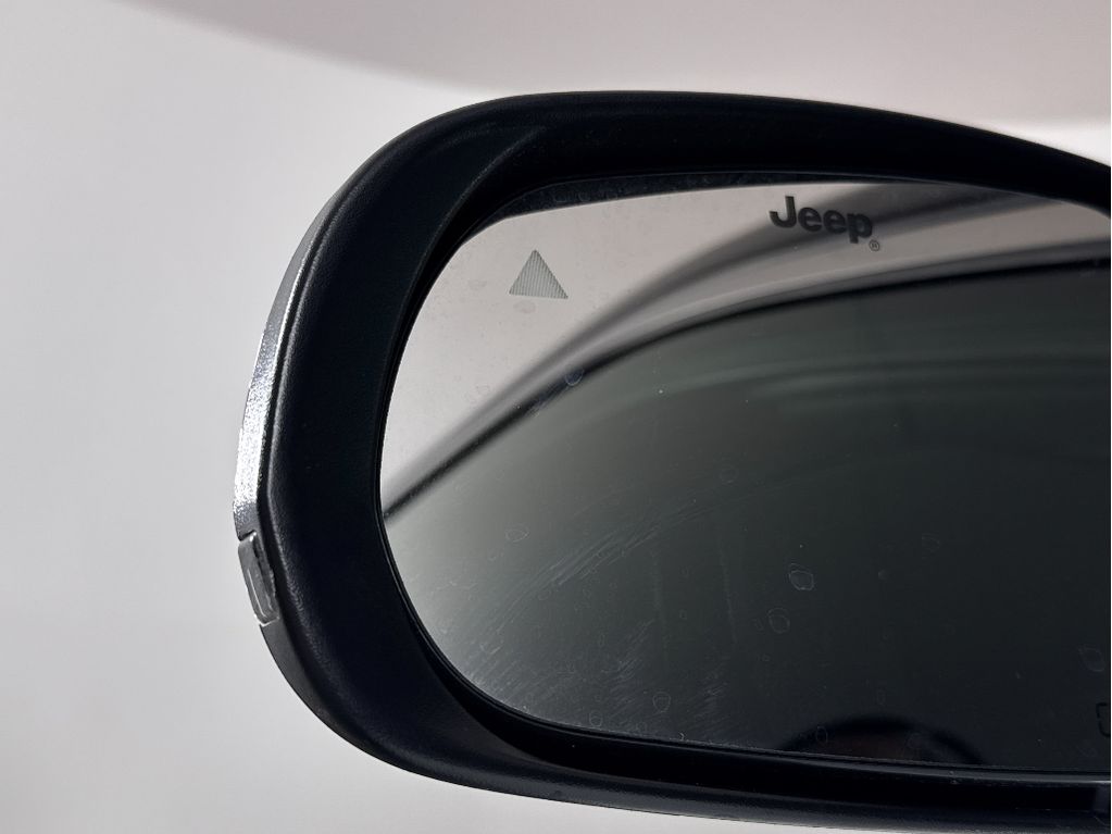 2025 Jeep Compass Limited photo 28