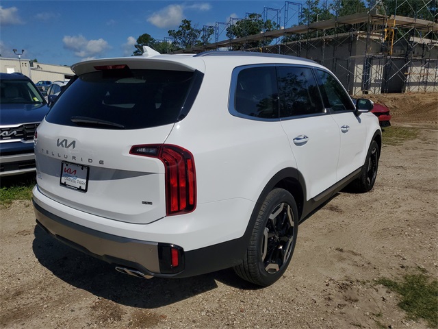 2025 Kia Telluride S photo 3