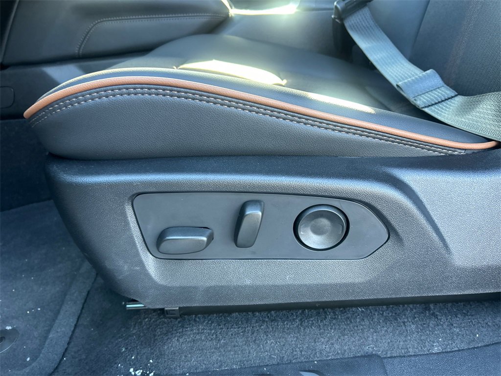 2026 GMC CANYON - Image 15