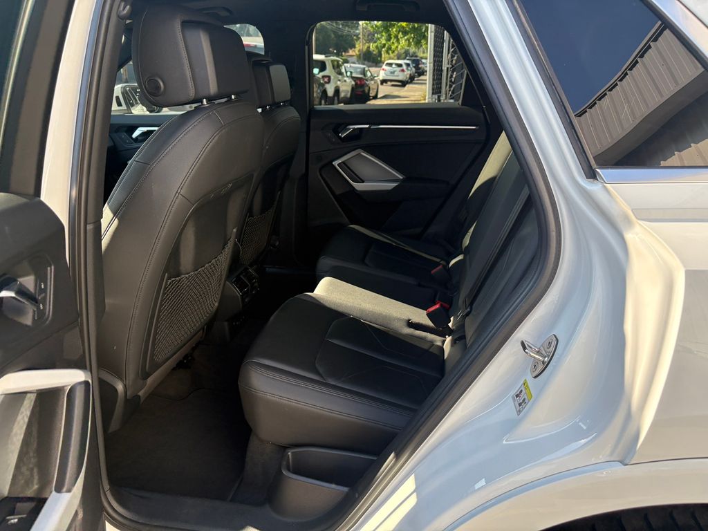2021 Audi Q3 Premium S line photo 23