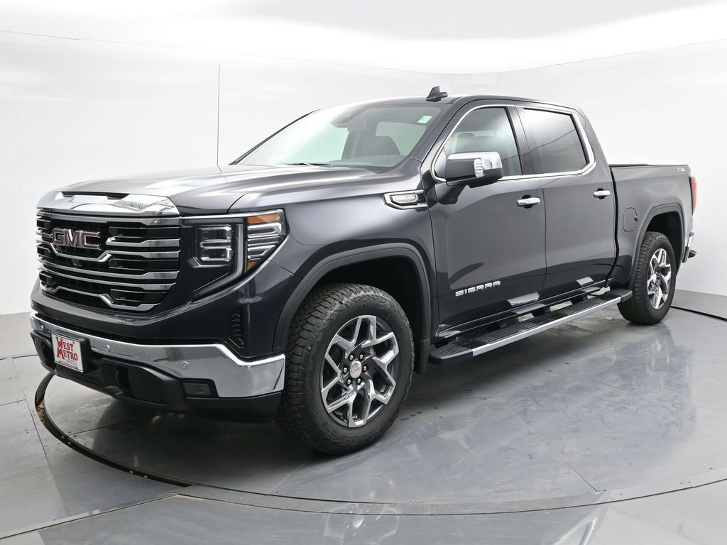 2026 GMC Sierra 1500 SLT's photo