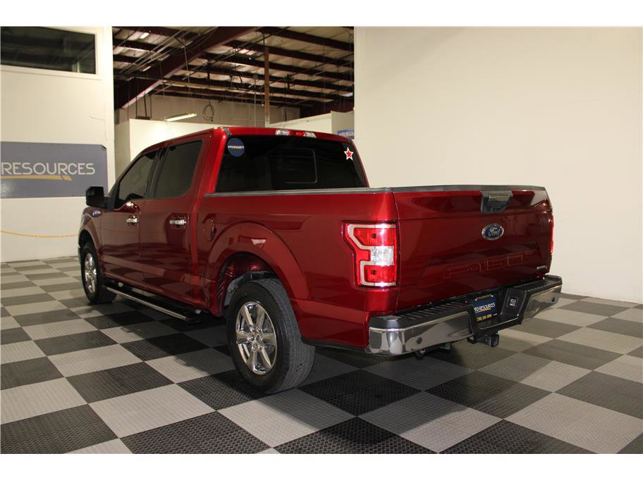 2019 Ford F-150 XLT photo 5