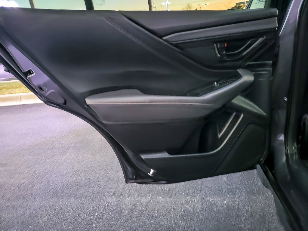 2023 SUBARU OUTBACK - Image 16