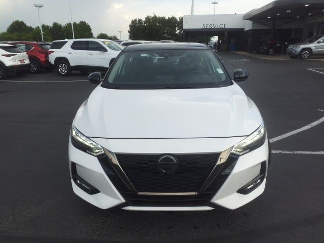 2023 Nissan Sentra SR photo 2