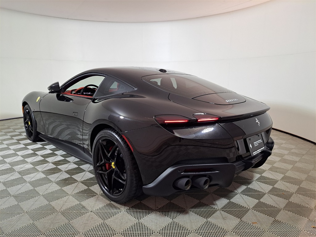 Certified Used 2023 Nero Ferrari Base image 11