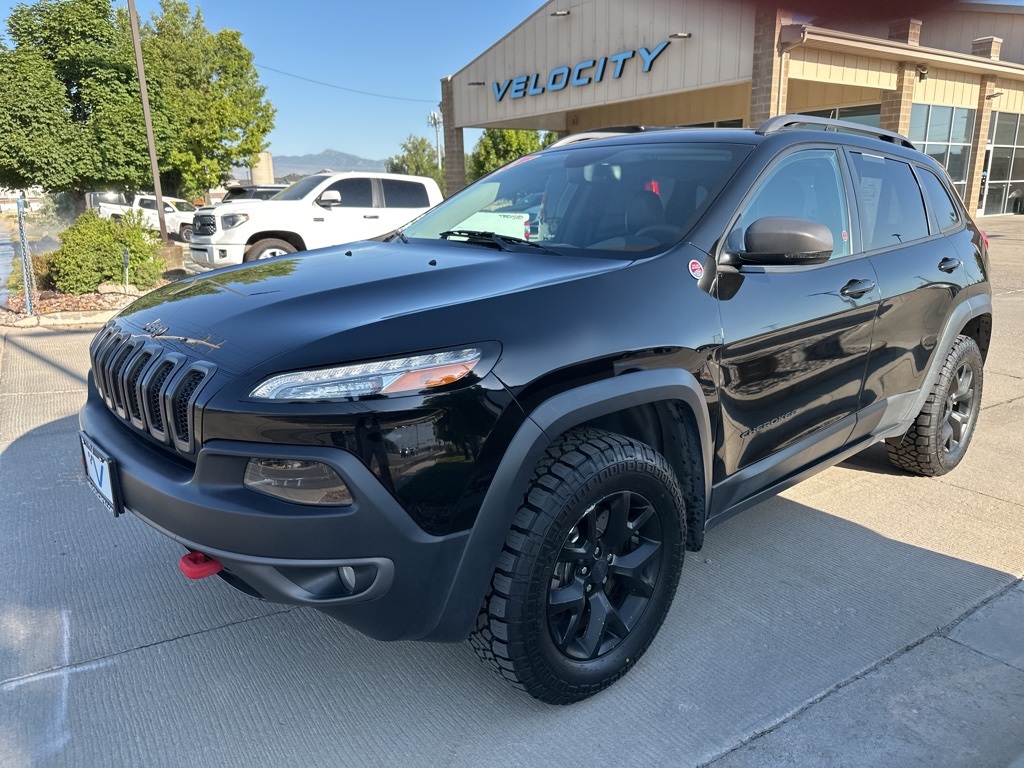 2017 Jeep Cherokee Trailhawk photo 3