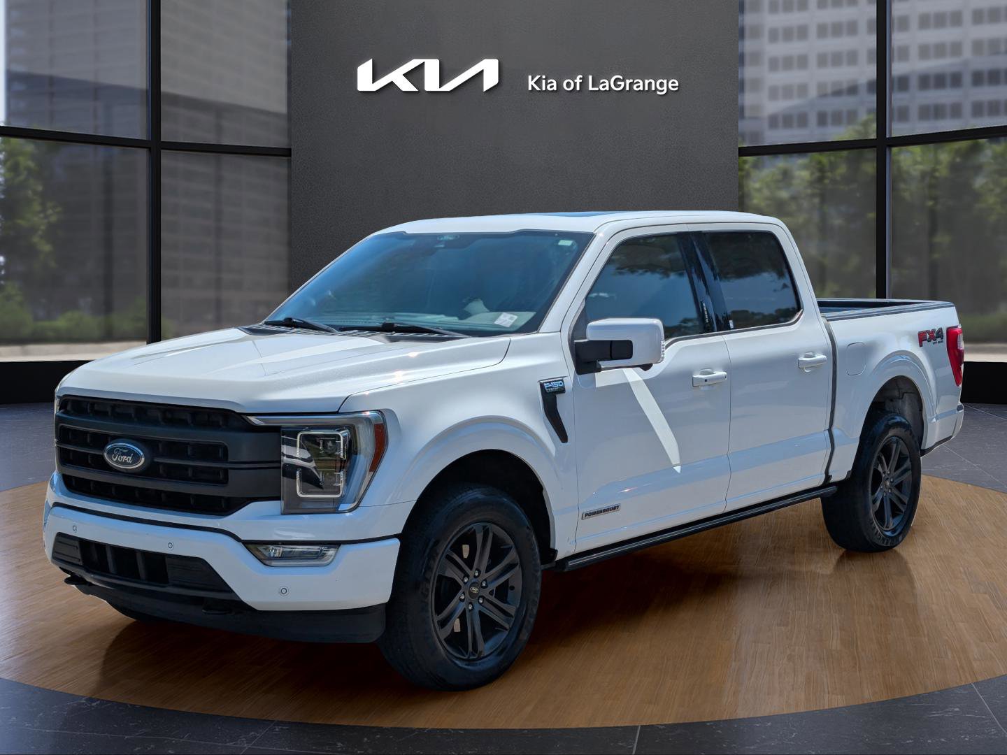 2022 Ford F-150 Lariat's photo