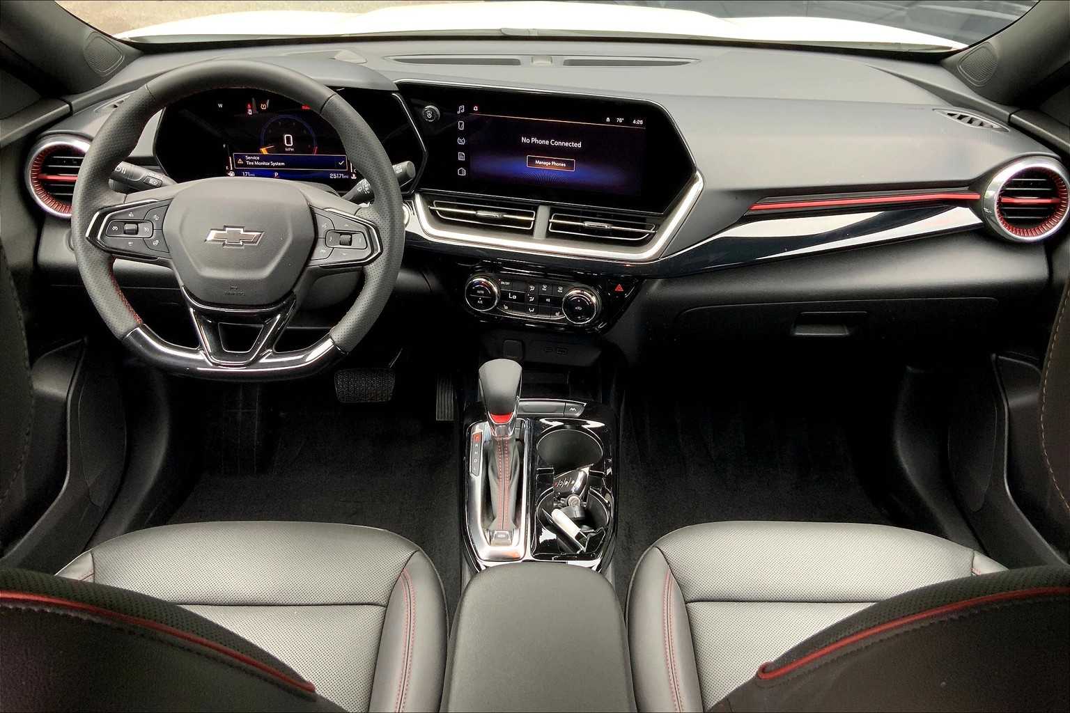 2024 Chevrolet Trax photo 14