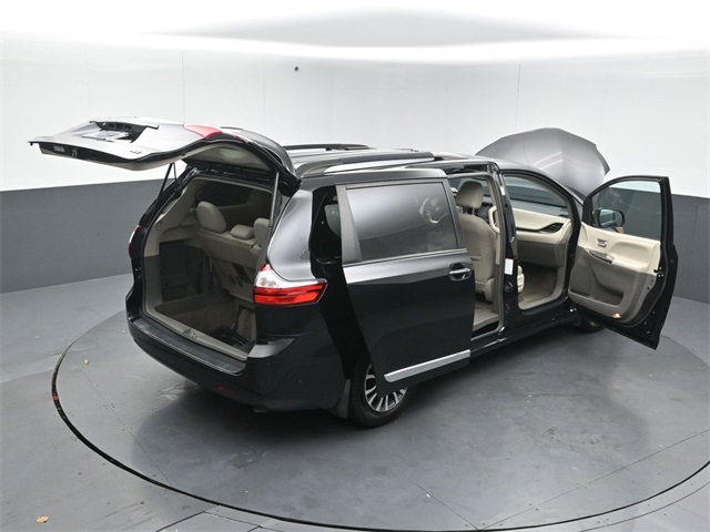 2018 TOYOTA SIENNA - Image 58