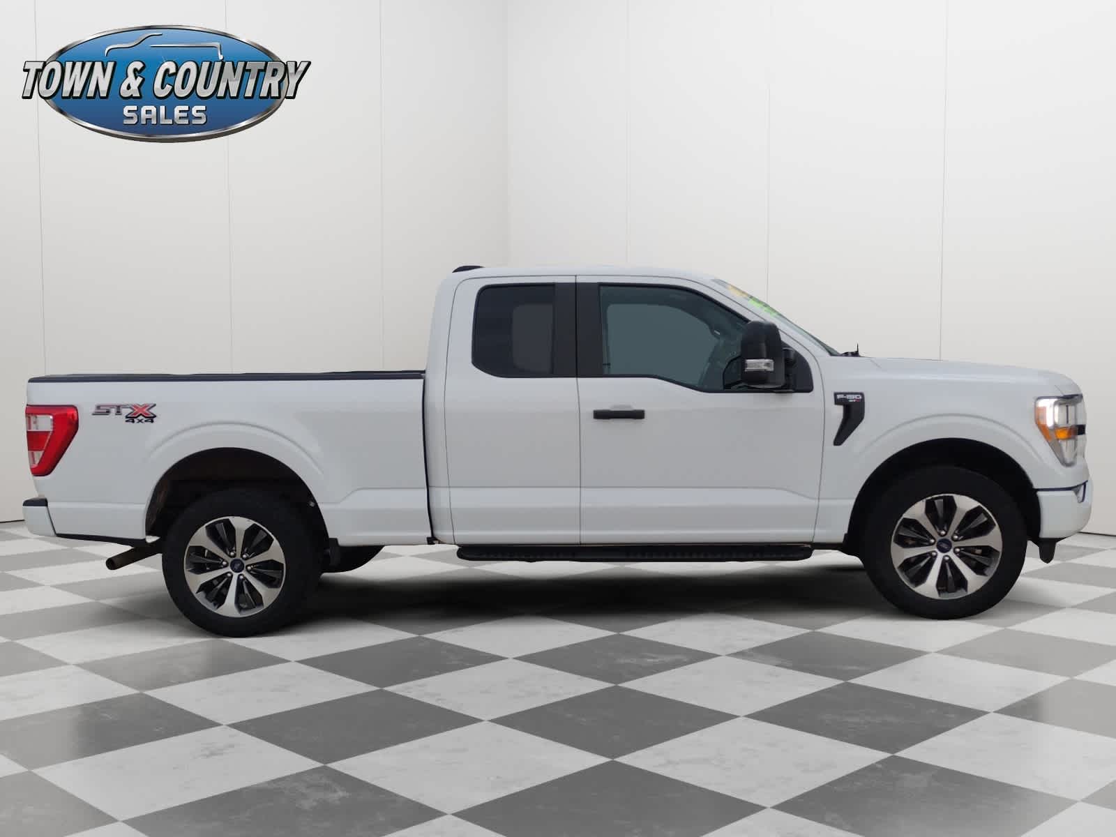 2022 Ford F-150 XL photo 7