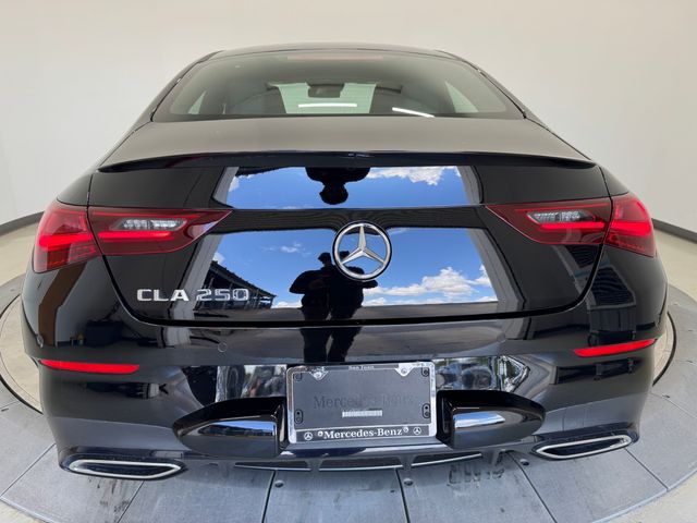 2025 Mercedes Benz CLA 250 photo 11