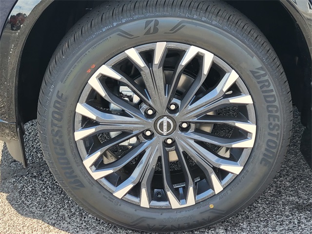 2026 Nissan Rogue Platinum photo 8
