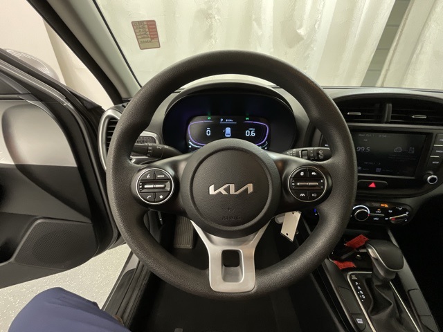2024 Kia Soul LX photo 11
