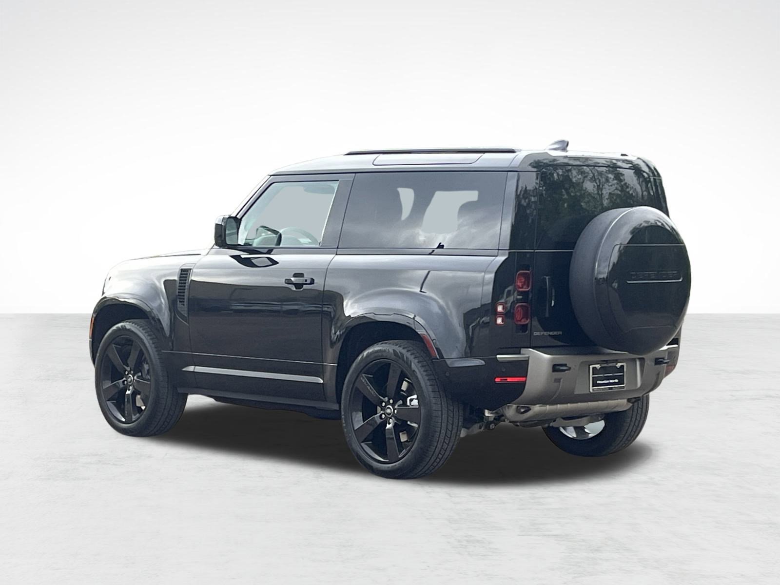 2025 Land Rover Defender 90 X-Dynamic SE photo 3