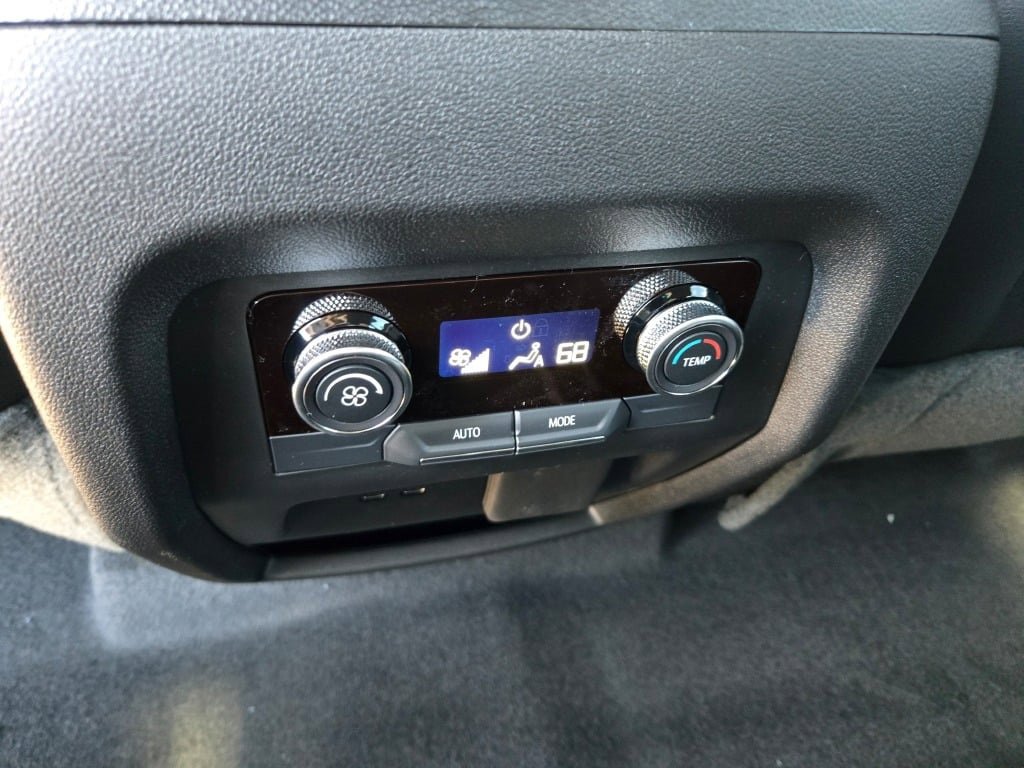 2026 Buick Enclave Sport Touring photo 13