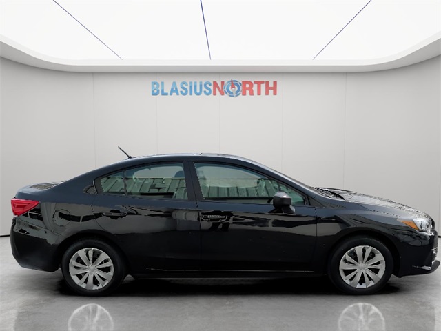 2022 Subaru Impreza Base photo 4