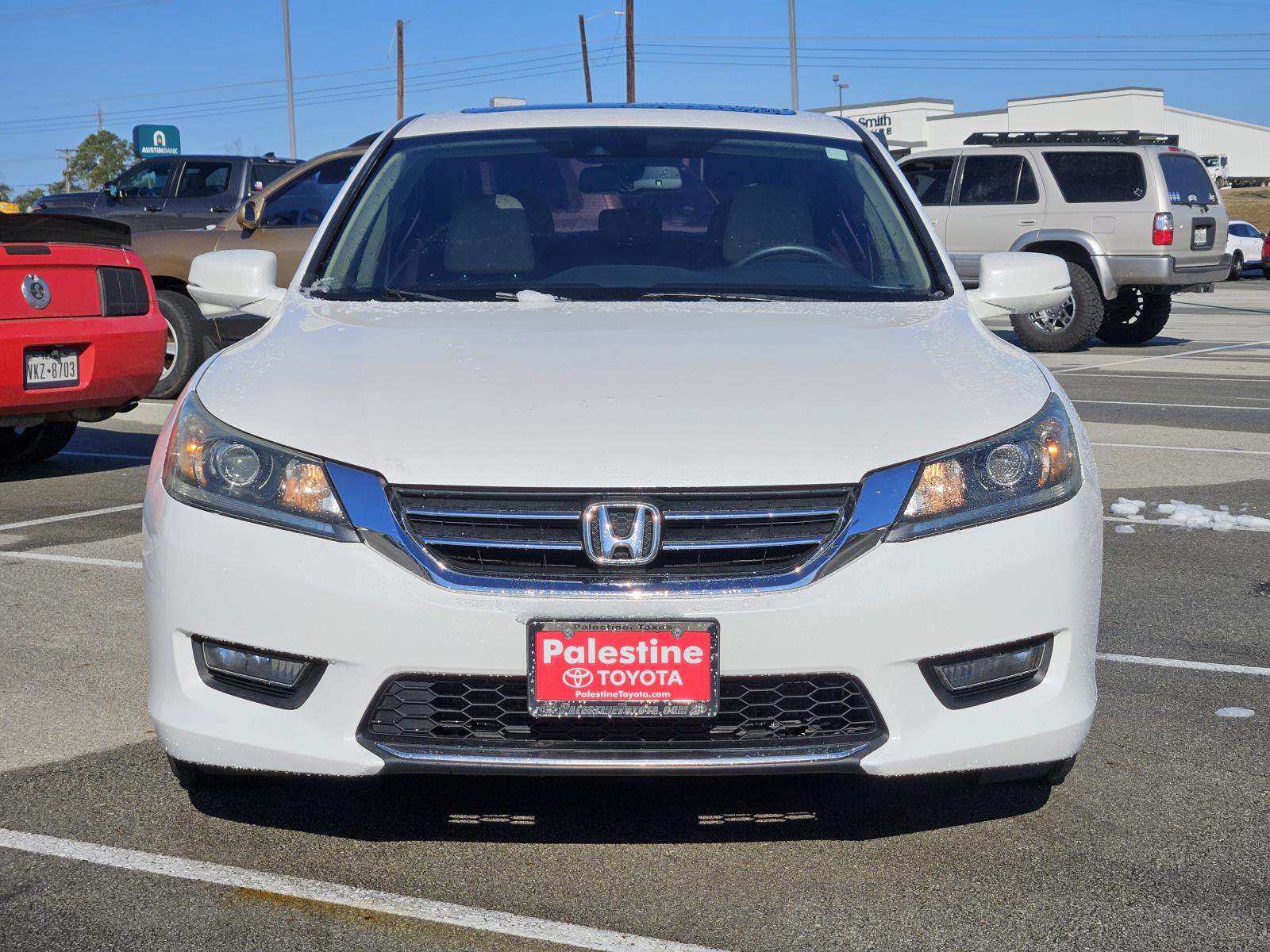 Used 2015 Honda Accord EX-L with VIN 1HGCR2F87FA007219 for sale in Palestine, TX