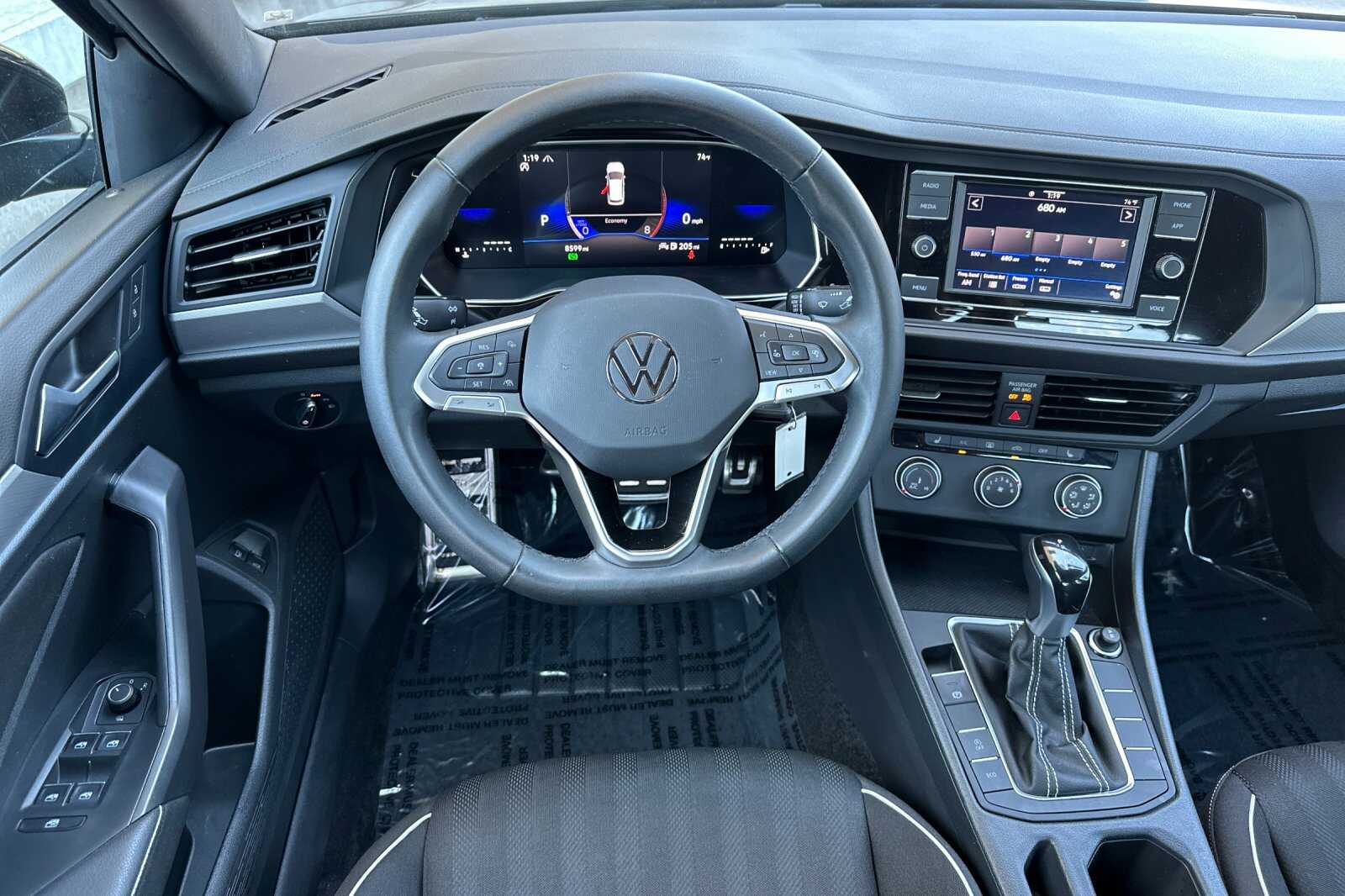 2024 Volkswagen Jetta 1.5T Sport photo 14
