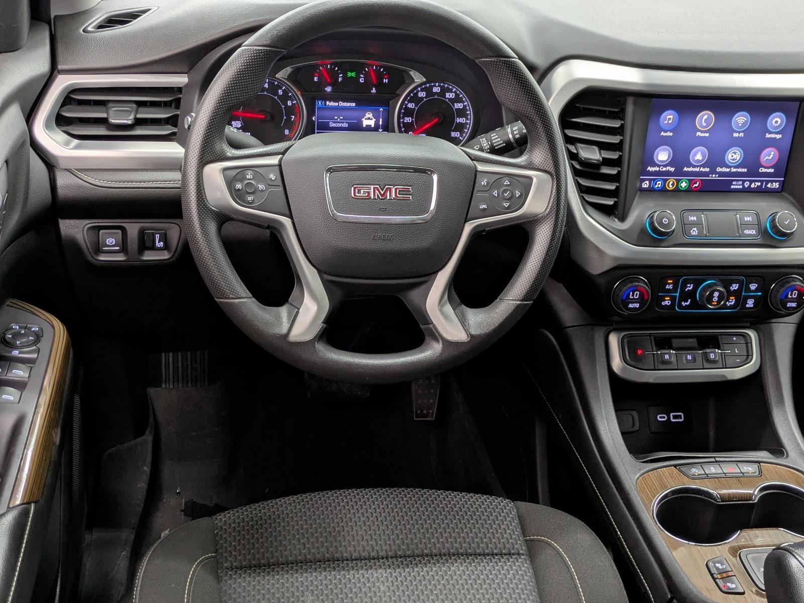 2022 Gmc Acadia SLE photo 3