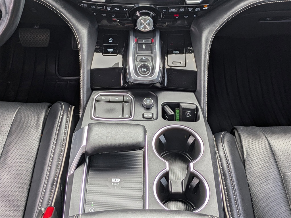 2022 Acura MDX Advance photo 17