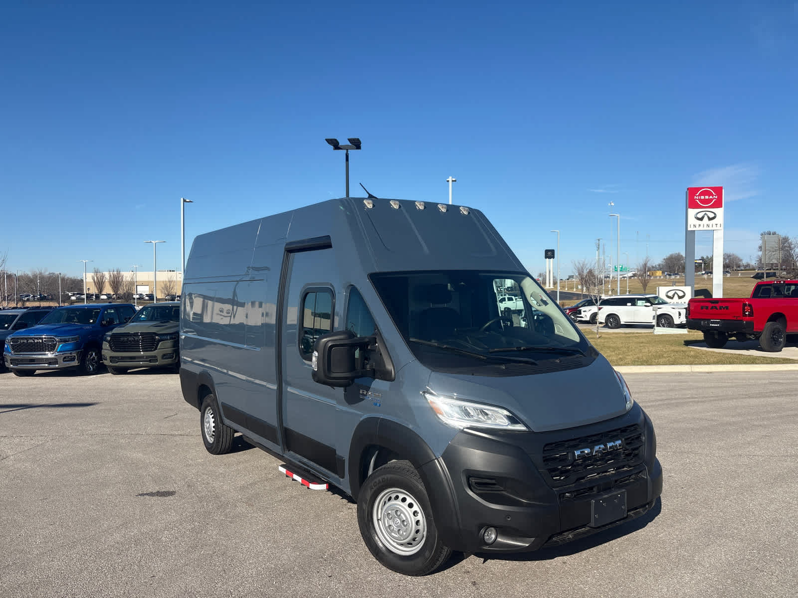 Used 2024 RAM ProMaster EV Delivery Van Base with VIN 3C6MRWAZ1RE131490 for sale in Shawnee, KS