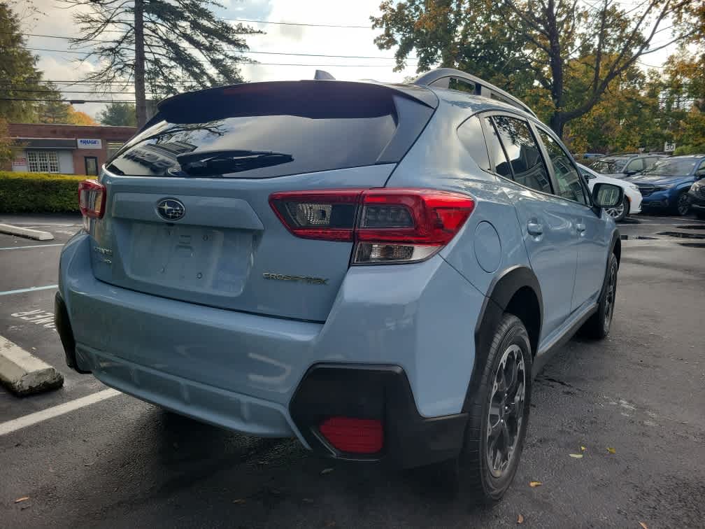 2023 Subaru Crosstrek Premium photo 3